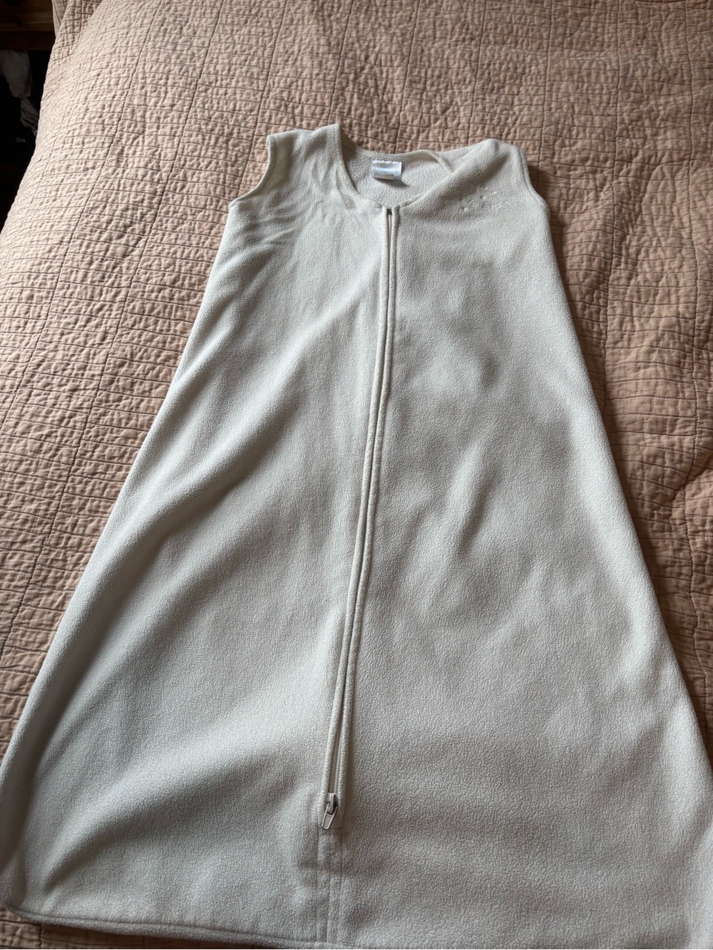 HALO Cream-colored Fleece Sleeveless Zip-Front Sleep Sack
